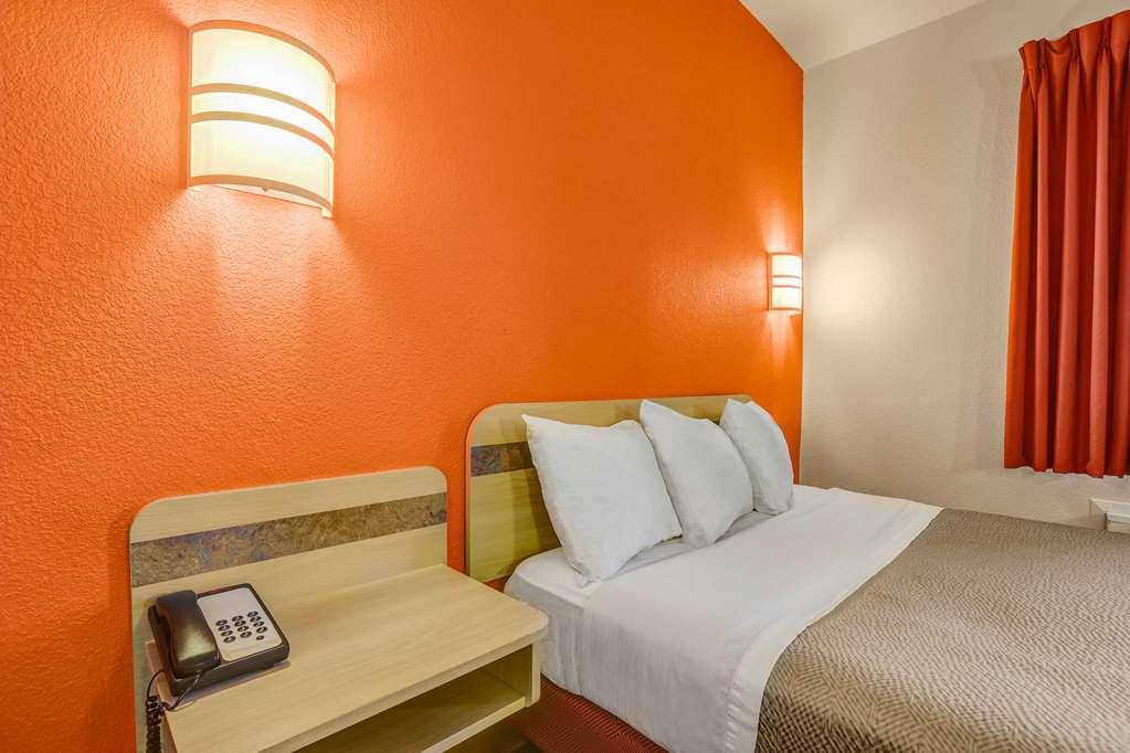 Motel 6-Lemoore, Ca Bilik gambar